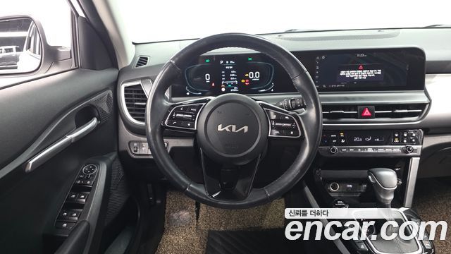 Kia Seltos Gasoline 1.6 Turbo 2WD Prestige 2023 — фото 12