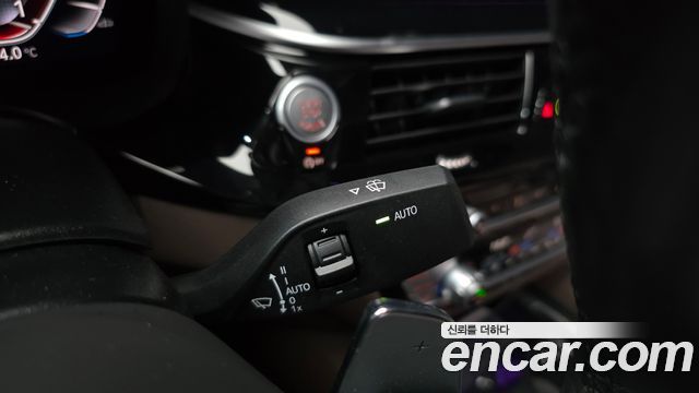 BMW 5 Series (G30) 530i xDrive M Sport Package 2023 — фото 13