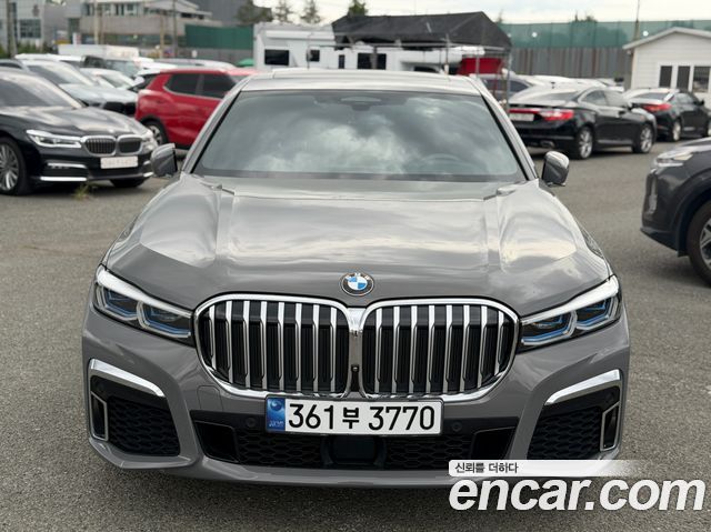 BMW 7 Series (G11) 730Ld xDrive M Sport 2022 — фото 3
