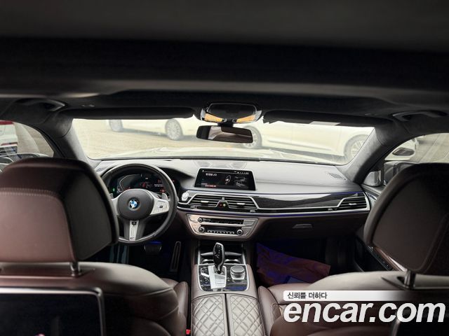 BMW 7 Series (G11) 730Ld xDrive M Sport 2022 — фото 10