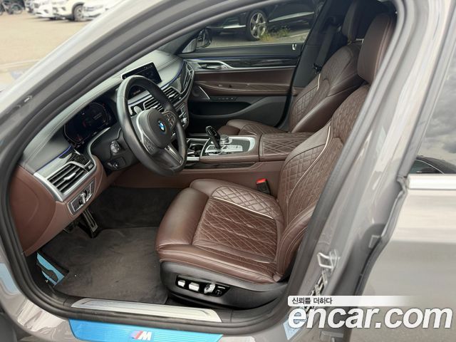 BMW 7 Series (G11) 730Ld xDrive M Sport 2022 — фото 15