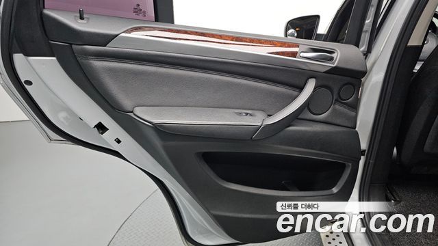 BMW X5 (E70) xDrive 30d 2011 — фото 25