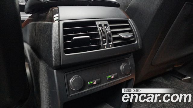 BMW X5 (E70) xDrive 30d 2011 — фото 27