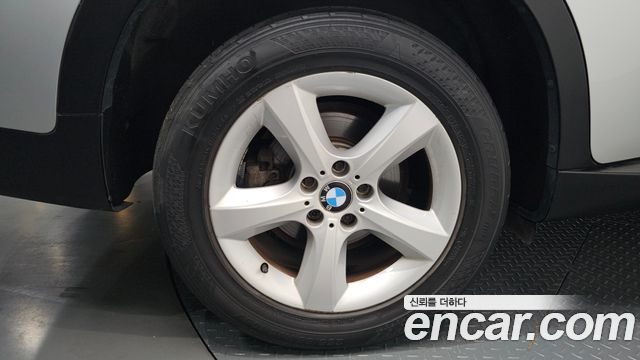 BMW X5 (E70) xDrive 30d 2011 — фото 35
