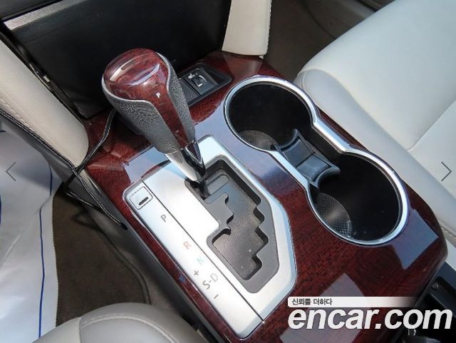 Toyota Camry 2.5 XLE 2013 — фото 10