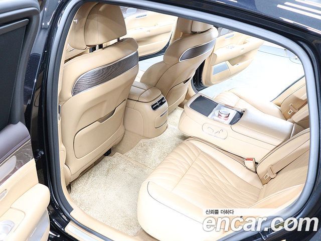 Genesis G90 (RS4) Gasoline 3.5 Turbo AWD 2023 — фото 16