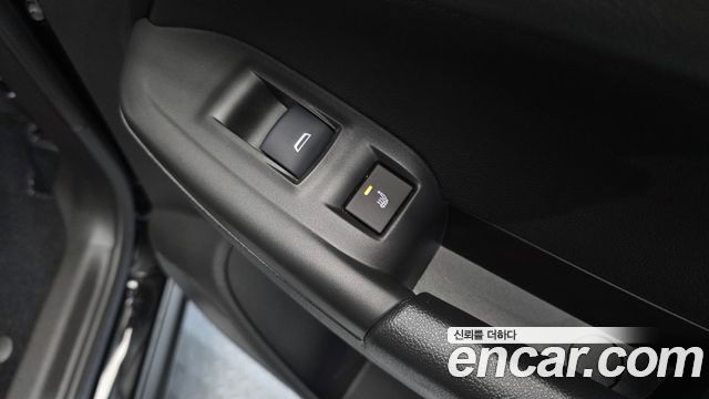 Chevrolet Trailblazer 1.3 Turbo 2WD Premier 2023 — фото 19