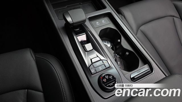 KG Mobility (SsangYong) Musso (Q300) Gasoline 2.0 4WD M9 Long Deck Grand Style 2026 — фото 9
