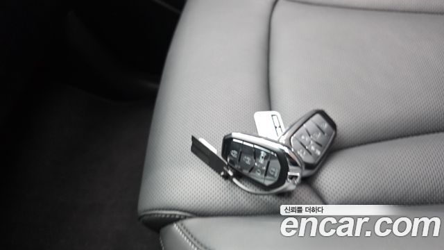 KG Mobility (SsangYong) Musso (Q300) Gasoline 2.0 4WD M9 Long Deck Grand Style 2026 — фото 27