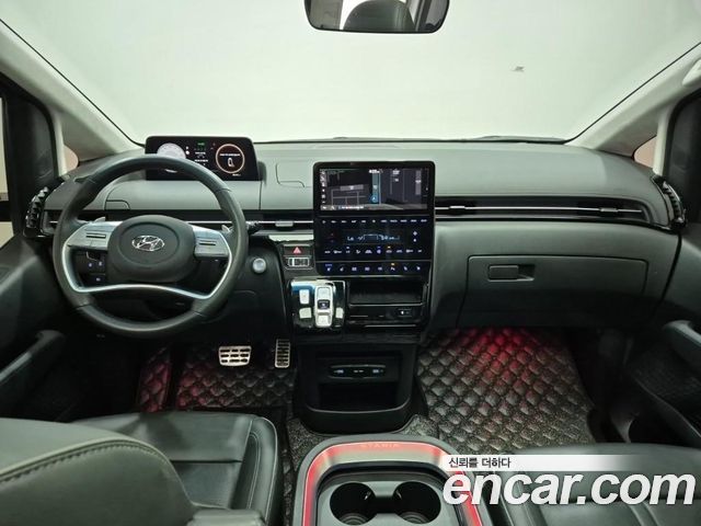 Hyundai Staria L3.5 Lounge 7-Seater Inspiration 2024 — фото 7