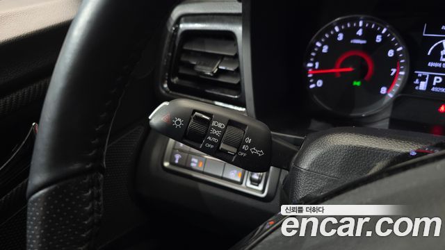 KG Mobility (SsangYong) Tivoli Air 1.5 A3 2WD 2022 — фото 17