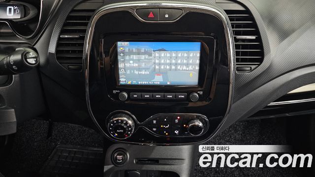 Renault Korea QM3 RE 2015 — фото 20