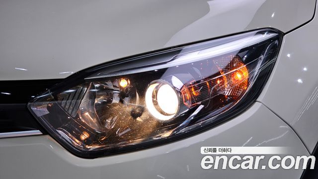 Renault Korea QM3 RE 2015 — фото 22