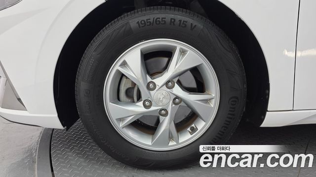Hyundai Avante (CN7) 1.6 Smart 2021 — фото 5