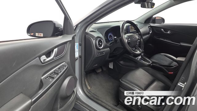 Hyundai Kona Gasoline 2.0 2WD Modern 2021 — фото 10
