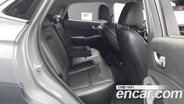 Hyundai Kona Gasoline 2.0 2WD Modern 2021 — фото 12