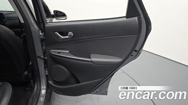 Hyundai Kona Gasoline 2.0 2WD Modern 2021 — фото 25
