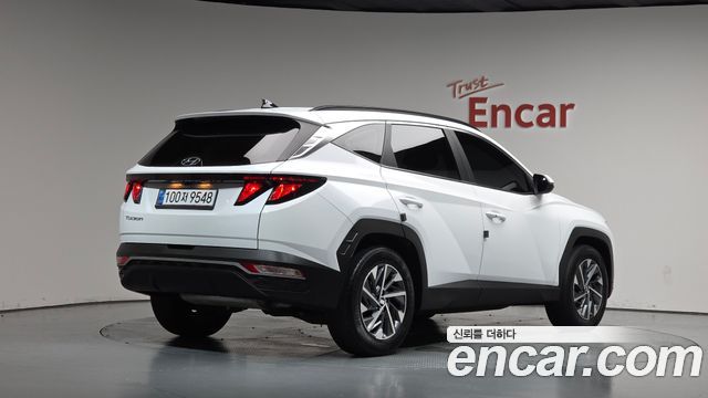 Hyundai Tucson Hybrid (NX4) Premium 2WD 2022 — фото 2