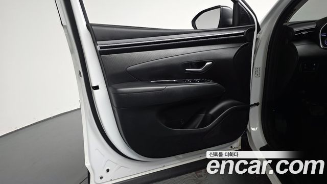 Hyundai Tucson Hybrid (NX4) Premium 2WD 2022 — фото 24