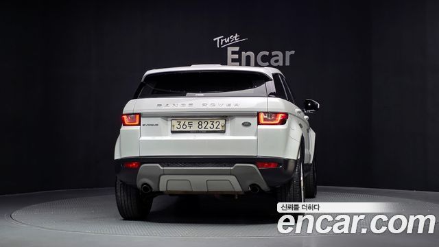 Land Rover Range Rover Evoque 2.0 TD4 SE 2019 — фото 4