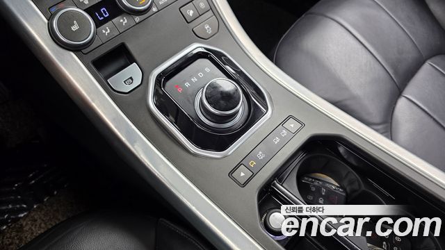 Land Rover Range Rover Evoque 2.0 TD4 SE 2019 — фото 9