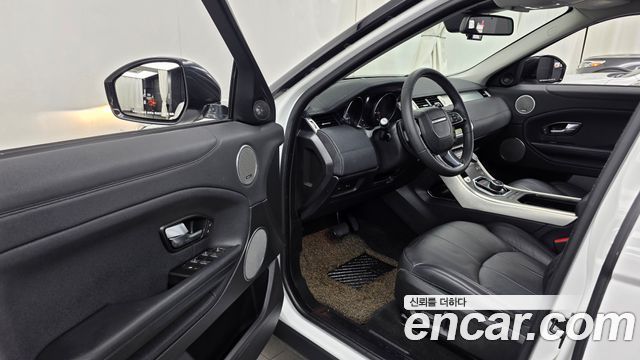 Land Rover Range Rover Evoque 2.0 TD4 SE 2019 — фото 10