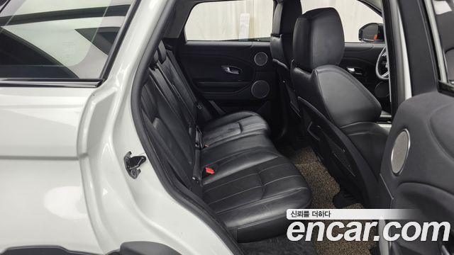 Land Rover Range Rover Evoque 2.0 TD4 SE 2019 — фото 12