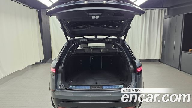 Land Rover Range Rover Velar 2.0 P250 Dynamic SE 2026 — фото 18