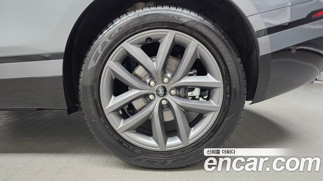 Land Rover Range Rover Velar 2.0 P250 Dynamic SE 2026 — фото 21