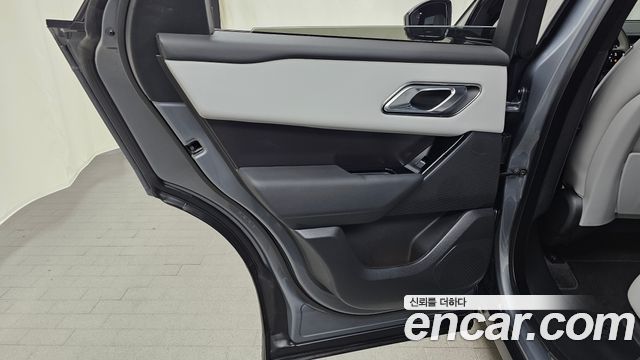 Land Rover Range Rover Velar 2.0 P250 Dynamic SE 2026 — фото 25