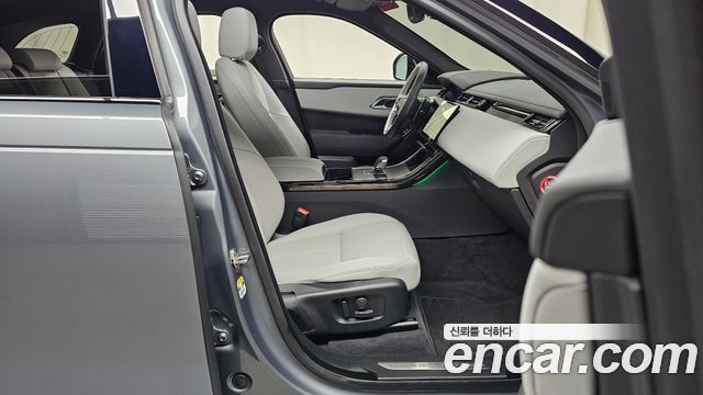 Land Rover Range Rover Velar 2.0 P250 Dynamic SE 2026 — фото 26