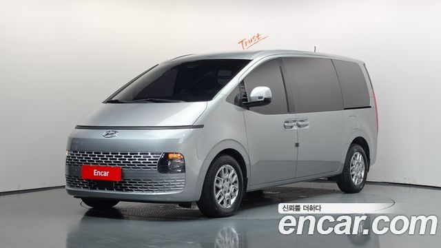 Hyundai Staria Cargo 3-Seater Modern 2022 — фото 1