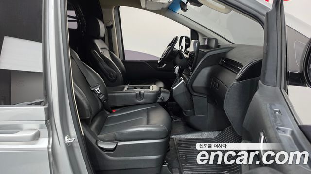 Hyundai Staria Cargo 3-Seater Modern 2022 — фото 11