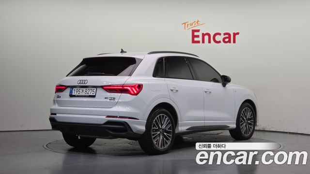 Audi Q3 (F3) 40 TFSI Quattro Premium 2025 — фото 2