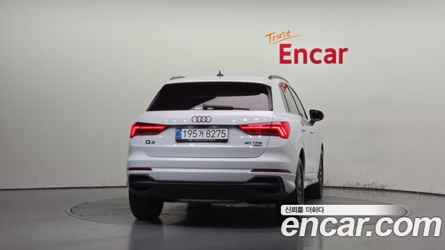 Audi Q3 (F3) 40 TFSI Quattro Premium 2025 — фото 4