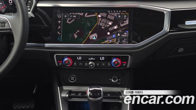 Audi Q3 (F3) 40 TFSI Quattro Premium 2025 — фото 14