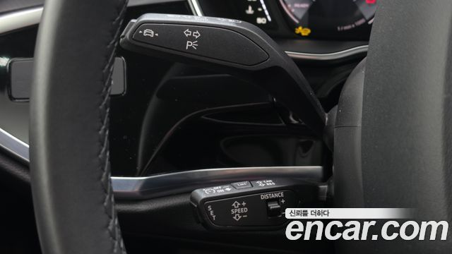 Audi Q3 (F3) 40 TFSI Quattro Premium 2025 — фото 29