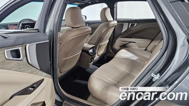 Kia K8 2.5 Gasoline 2WD Noblesse 2022 — фото 12