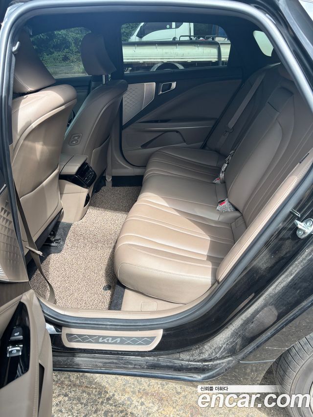 Kia K8 2.5 Gasoline 2WD Noblesse 2023 — фото 10