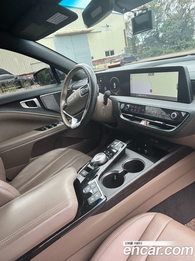 Kia K8 2.5 Gasoline 2WD Noblesse 2023 — фото 13