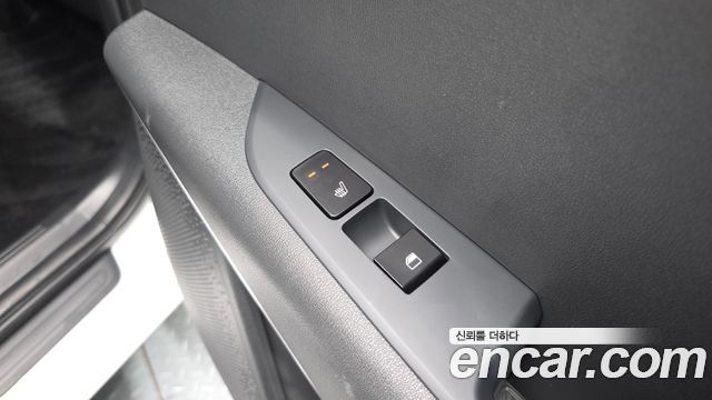 Kia Niro Prestige 2024 — фото 18