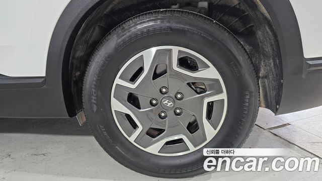 Hyundai Santa Fe HEV 1.6 2WD Prestige 2022 — фото 21