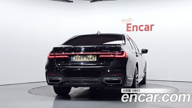 BMW 7 Series (G11) 740d xDrive M Sport 2021 — фото 4