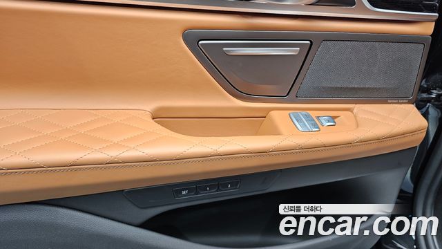 BMW 7 Series (G11) 740d xDrive M Sport 2021 — фото 34