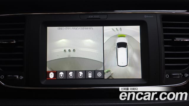 Kia Carnival 7-Seater Limousine VIP 2020 — фото 15