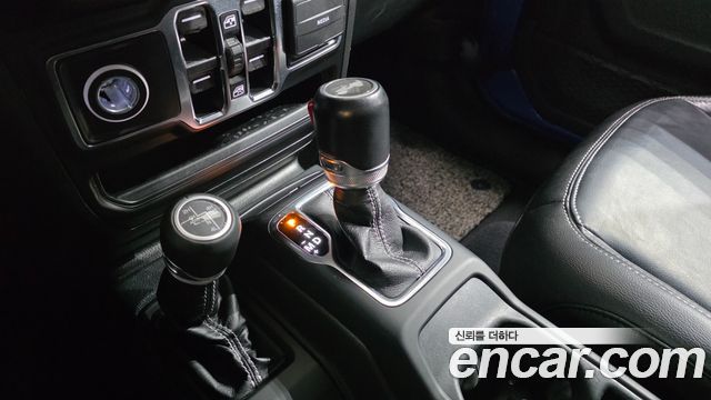 Jeep Wrangler (JL) 2.0 Overland Power Top 4Door 2021 — фото 9