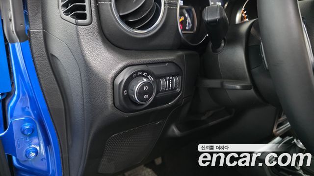 Jeep Wrangler (JL) 2.0 Overland Power Top 4Door 2021 — фото 19