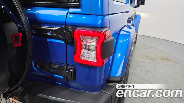 Jeep Wrangler (JL) 2.0 Overland Power Top 4Door 2021 — фото 23