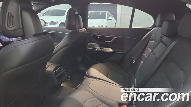 Mercedes-Benz E-Class (W214) E450 4MATIC AMG Line 2026 — фото 10