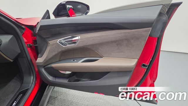Audi e-tron GT GT quattro Premium 2022 — фото 24